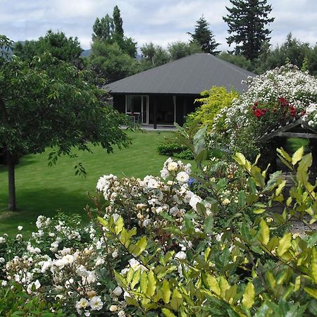 Marchmont Gardens Bed & Breakfast Ханмер Спрингс Екстериор снимка